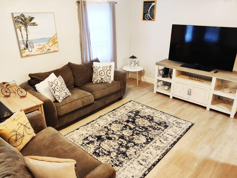 Venice Beach Within 5 Min Drive, Near The Tennis Courts And Park, Sleeps 5 Nokomis Kültér fotó