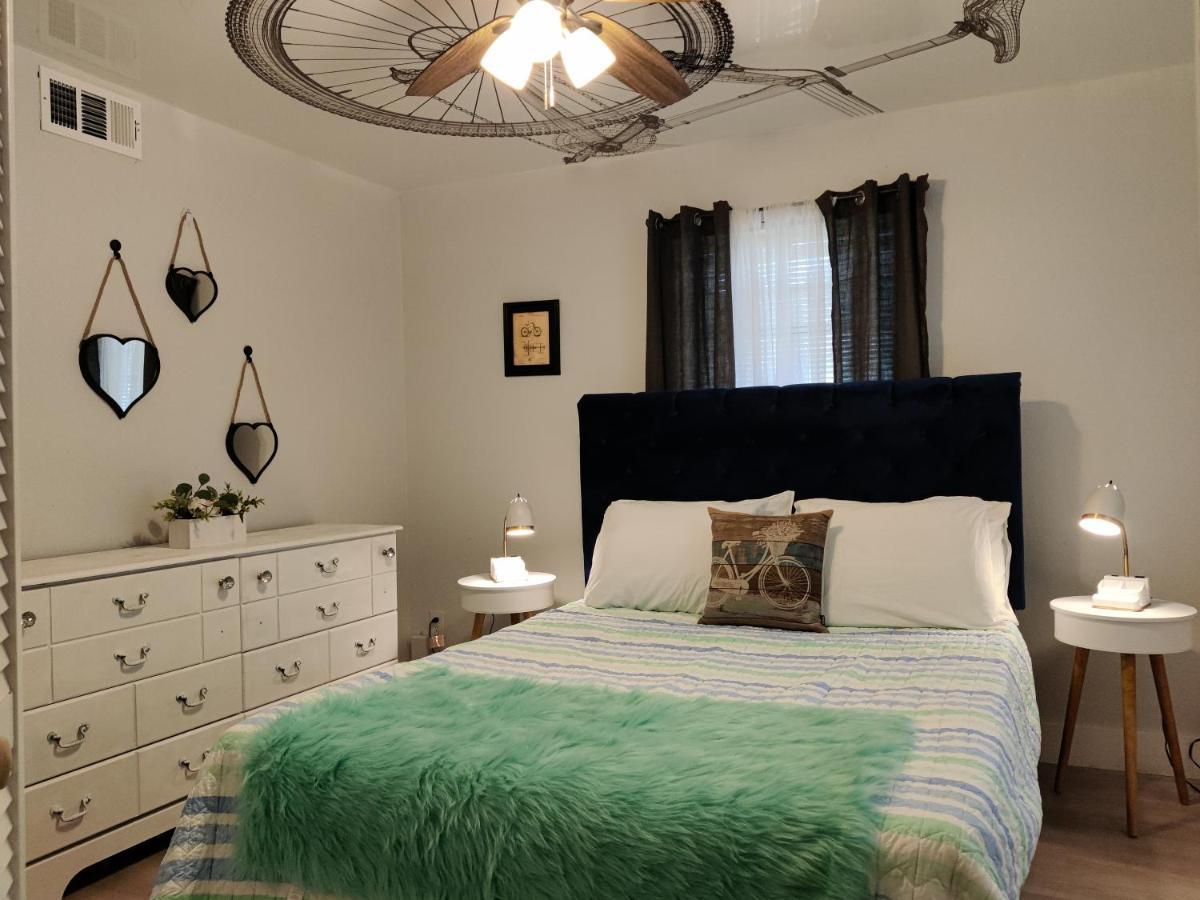 Venice Beach Within 5 Min Drive, Near The Tennis Courts And Park, Sleeps 5 Nokomis Kültér fotó