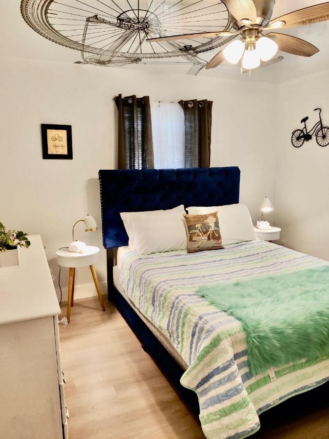 Venice Beach Within 5 Min Drive, Near The Tennis Courts And Park, Sleeps 5 Nokomis Kültér fotó